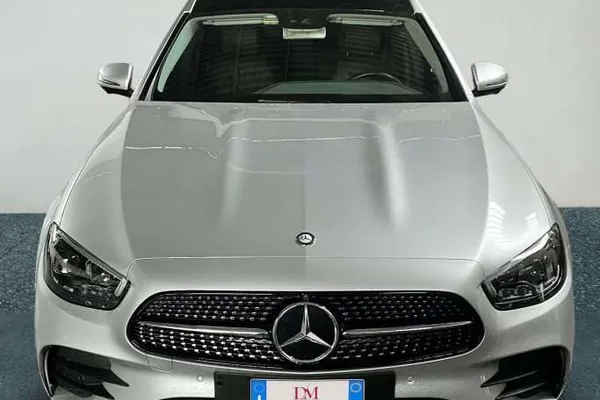 Mercedes-Benz E213